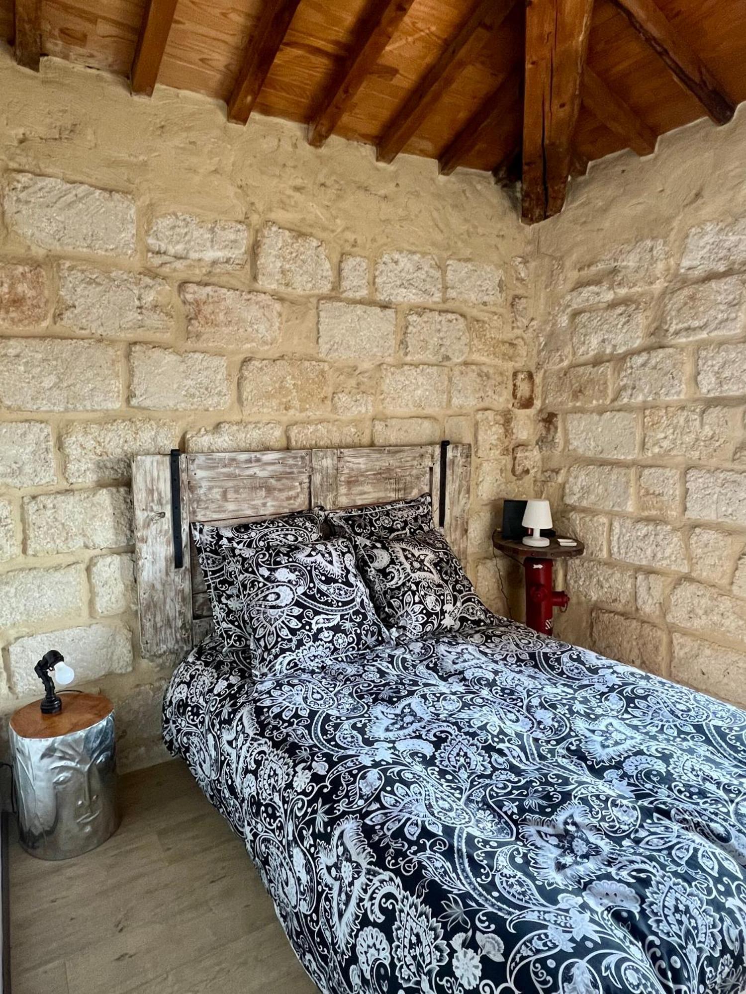 Lou Mireio Apartment Aigues-Mortes Exterior photo